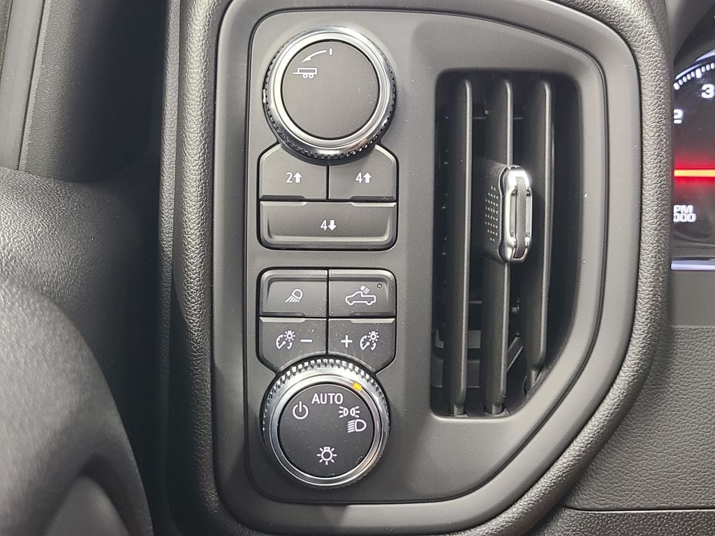 2025 GMC Sierra 2500 HD Pro