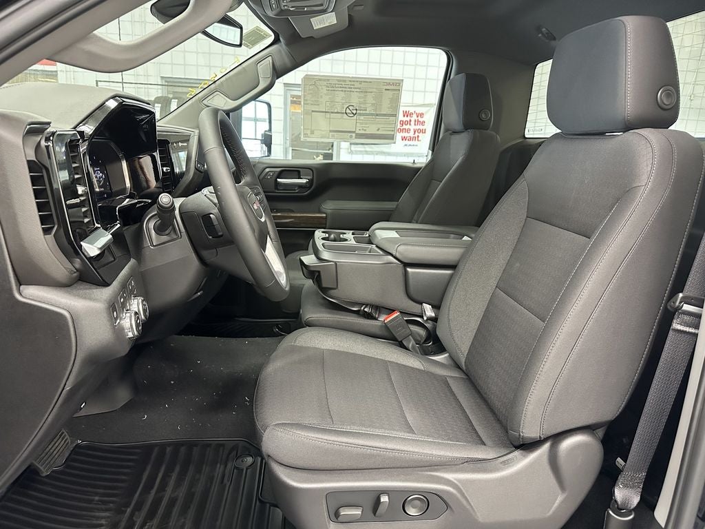 2026 GMC Sierra 3500 HD SLE DRW