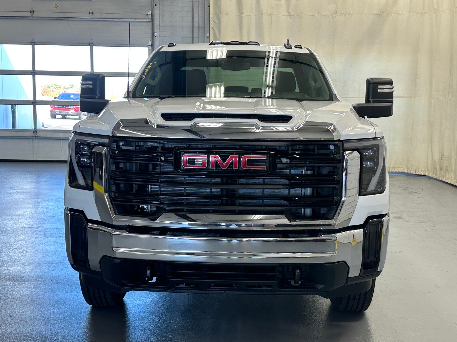 2026 GMC Sierra 2500HD Pro - Photo 11