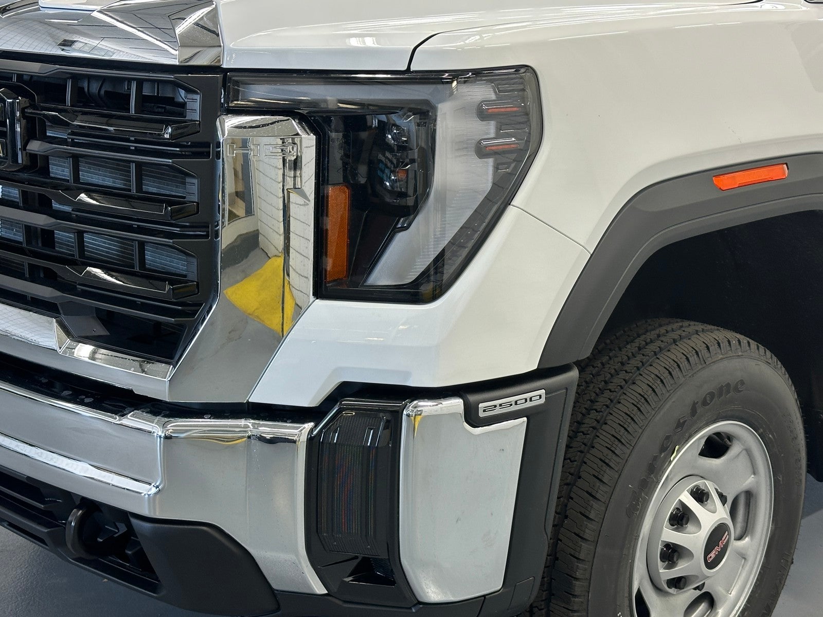 2026 GMC Sierra 2500HD Pro - Photo 12