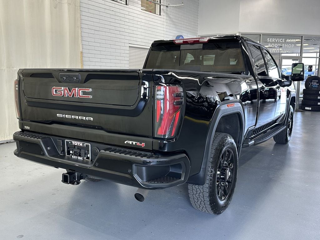 2025 GMC Sierra 2500 HD AT4