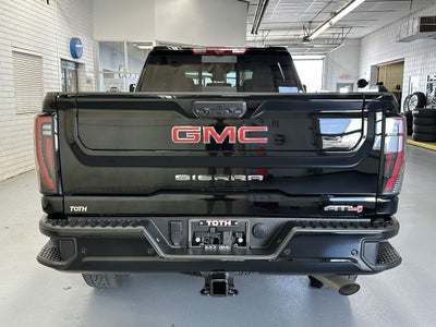 2025 GMC Sierra 2500 HD AT4