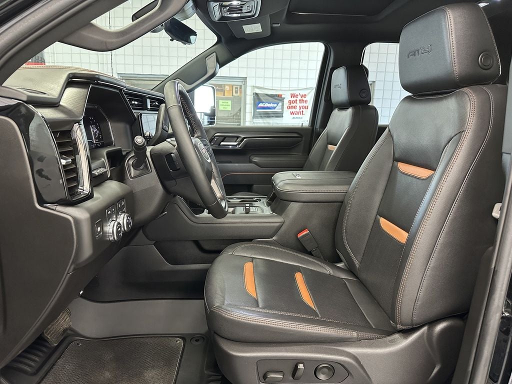 2025 GMC Sierra 2500 HD AT4