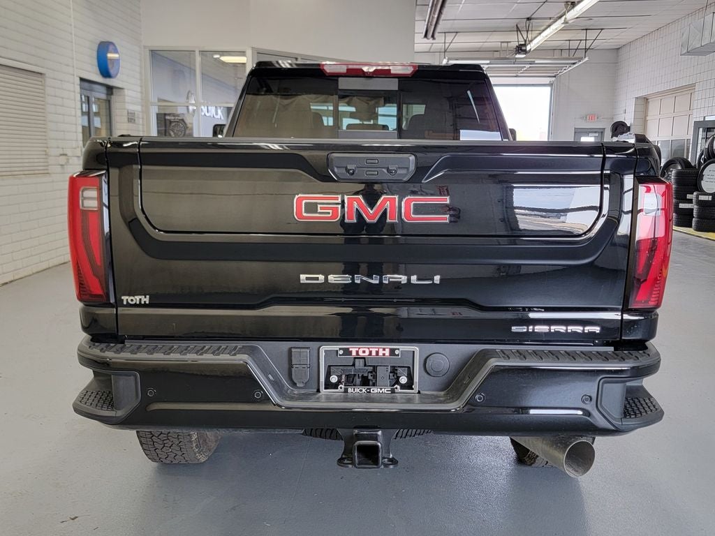 2025 GMC Sierra 2500 HD Denali