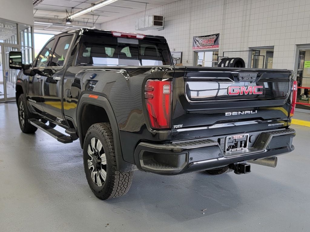2025 GMC Sierra 2500 HD Denali