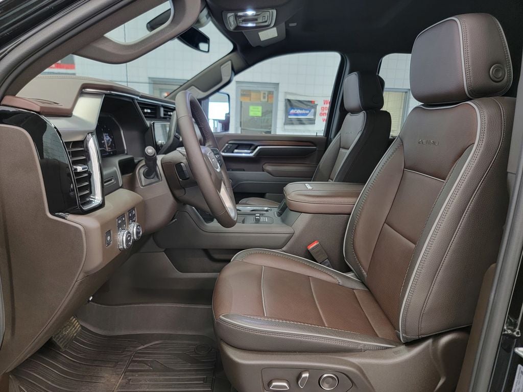 2025 GMC Sierra 2500 HD Denali