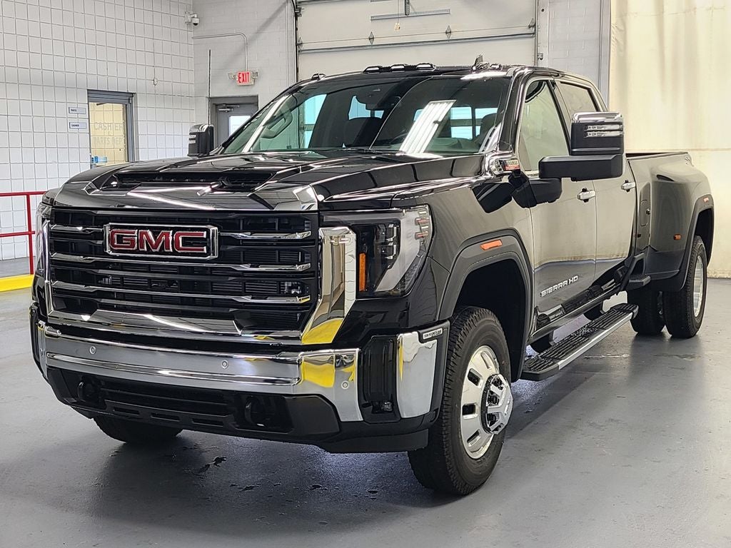 2026 GMC Sierra 3500 HD SLT