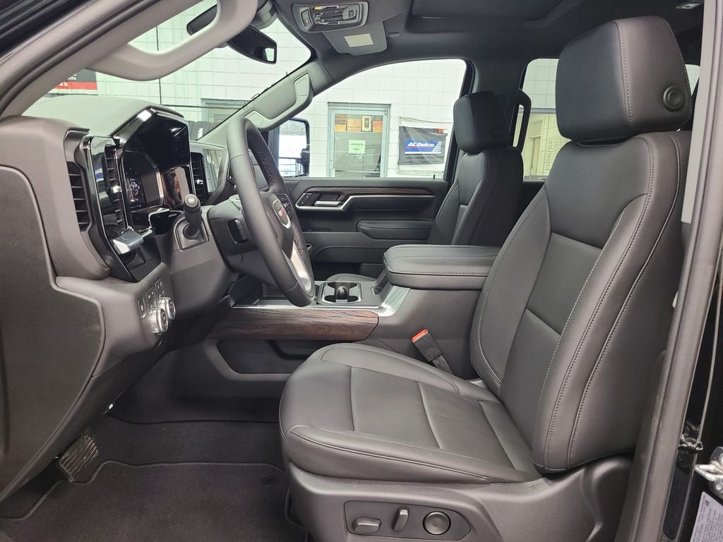 2026 GMC Sierra 3500 HD SLT