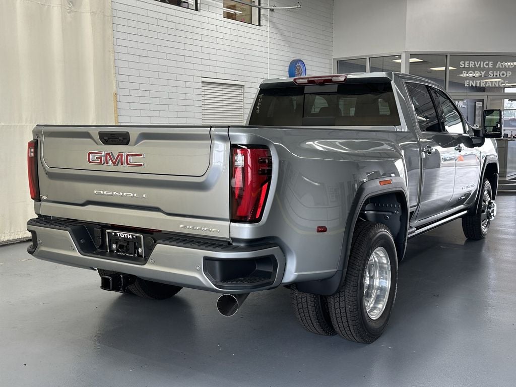2026 GMC Sierra 3500 HD Denali DRW