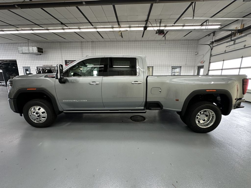 2026 GMC Sierra 3500 HD Denali DRW