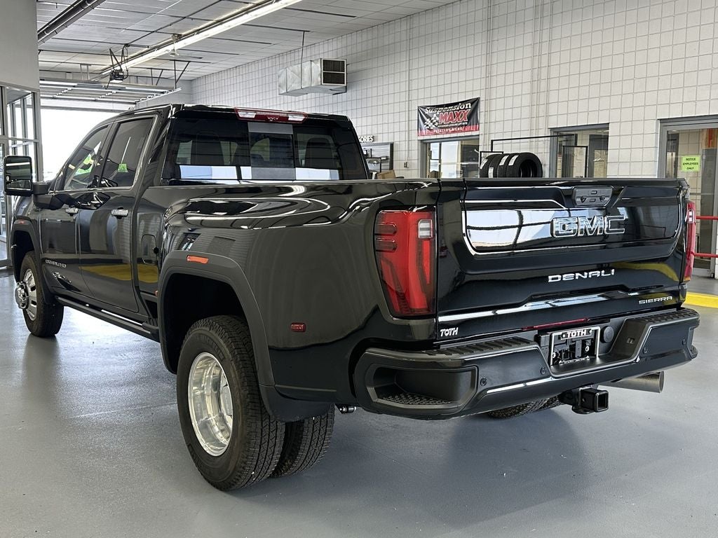 2026 GMC Sierra 3500 HD Denali Ultimate DRW