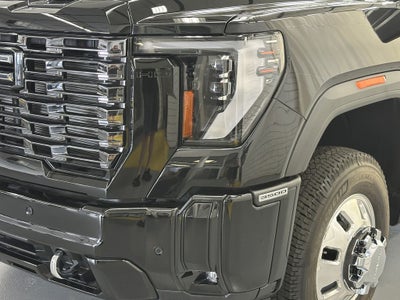 2026 GMC Sierra 3500 HD Denali Ultimate DRW