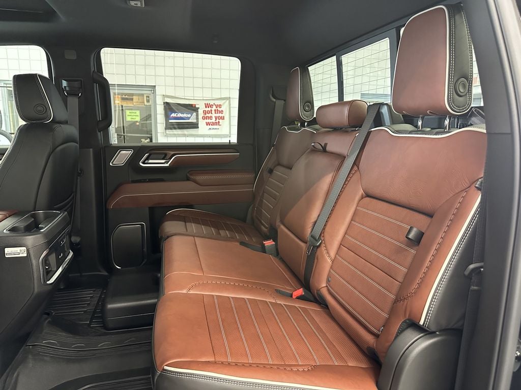 2026 GMC Sierra 3500 HD Denali Ultimate DRW