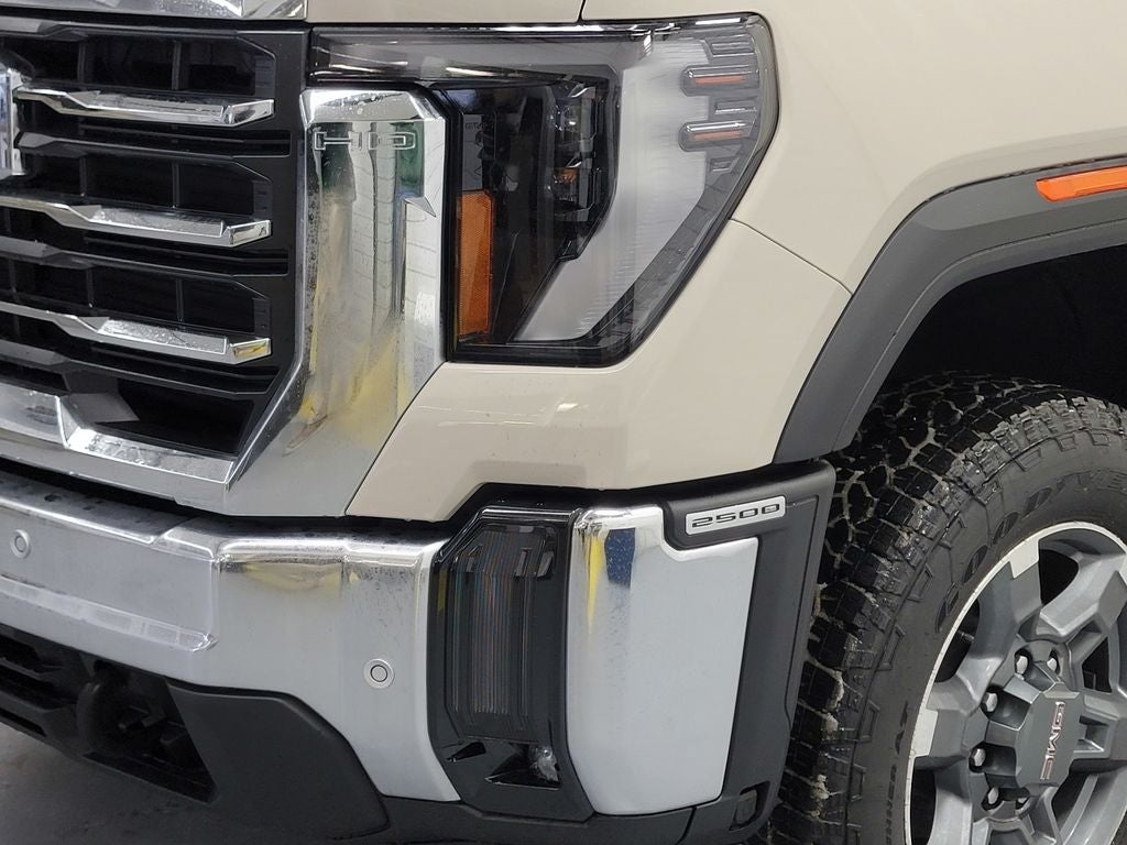 2026 GMC Sierra 2500 HD SLE