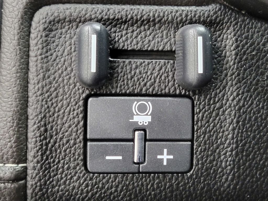 2021 GMC Canyon Denali