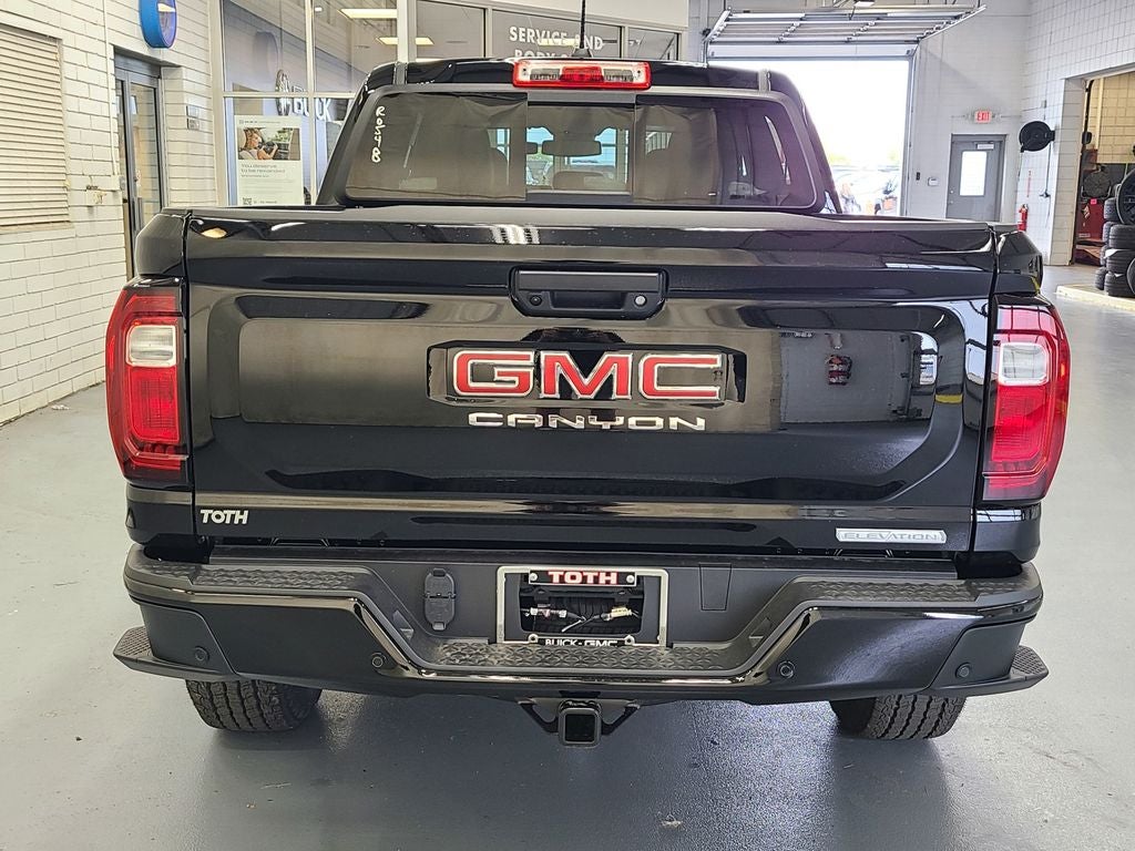 2025 GMC Canyon Elevation