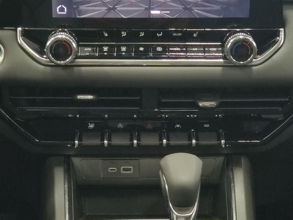 2025 GMC Canyon Elevation