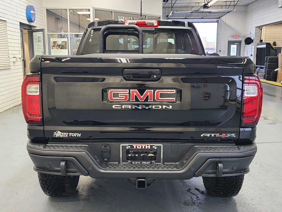 2025 GMC Canyon AT4