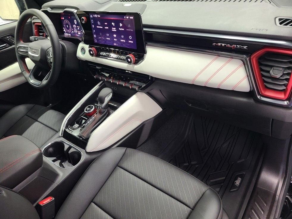 2025 GMC Canyon AT4