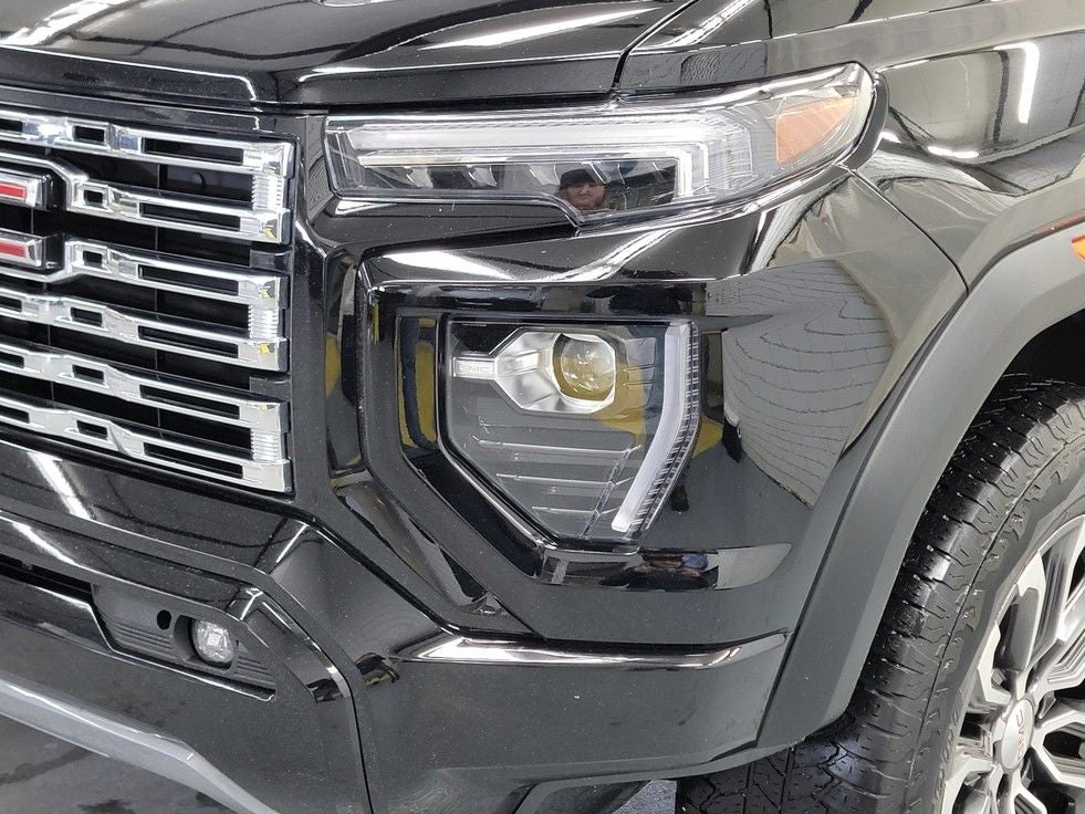 2024 GMC Canyon Denali