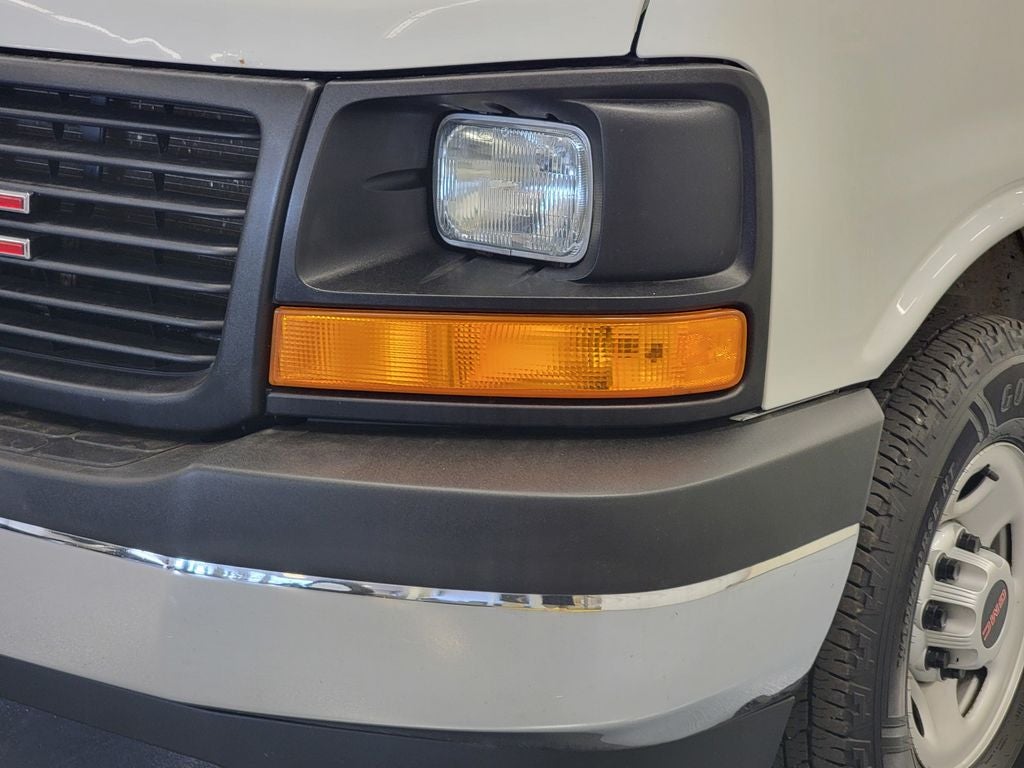 2017 GMC Savana Cargo 2500 Base