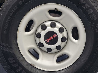 2017 GMC Savana Cargo 2500 Base