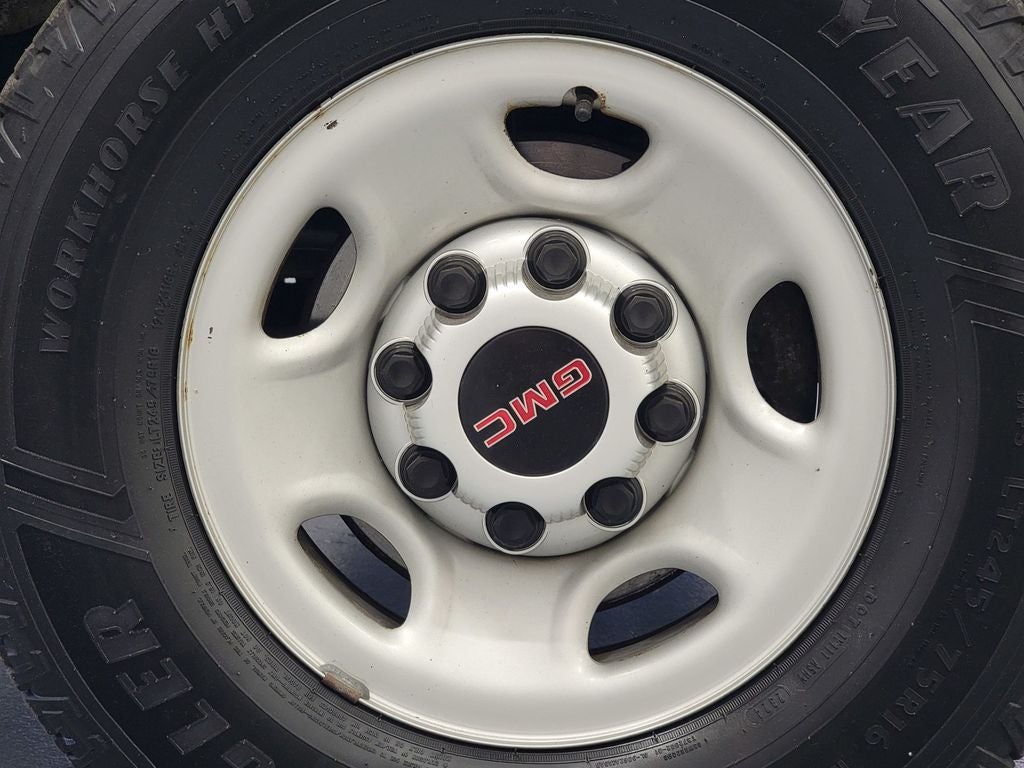 2017 GMC Savana Cargo 2500 Base