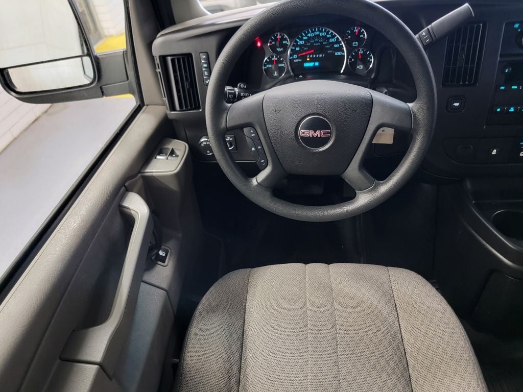 2017 GMC Savana Cargo 2500 Base