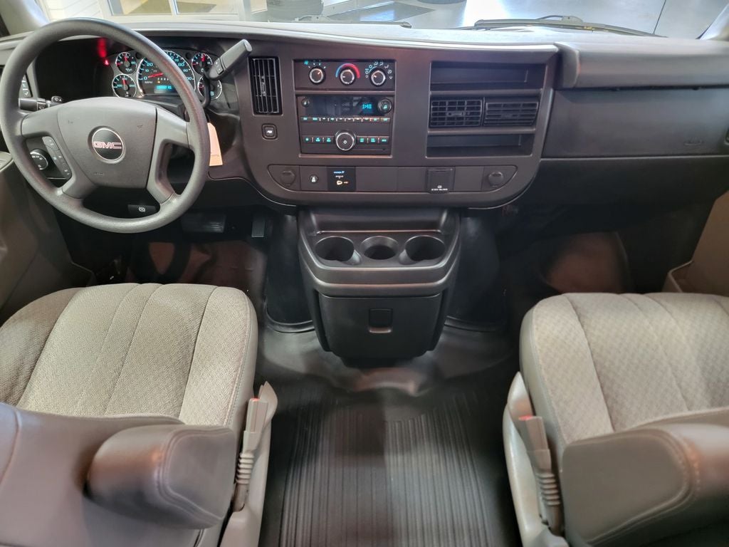 2017 GMC Savana Cargo 2500 Base