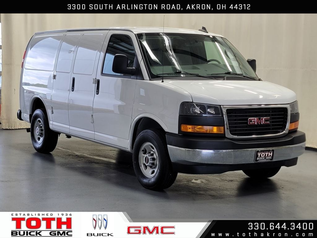 2024 GMC Savana 2500's photo