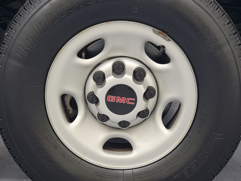 2024 GMC Savana Cargo 2500 Work Van
