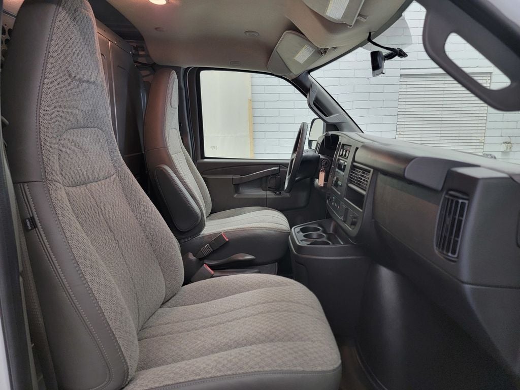 2024 GMC Savana Cargo 2500 Work Van