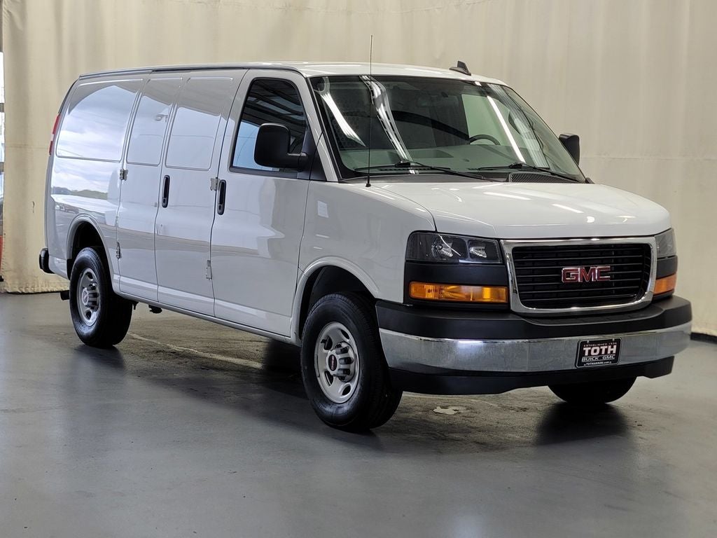 2024 GMC Savana Cargo 2500 Work Van