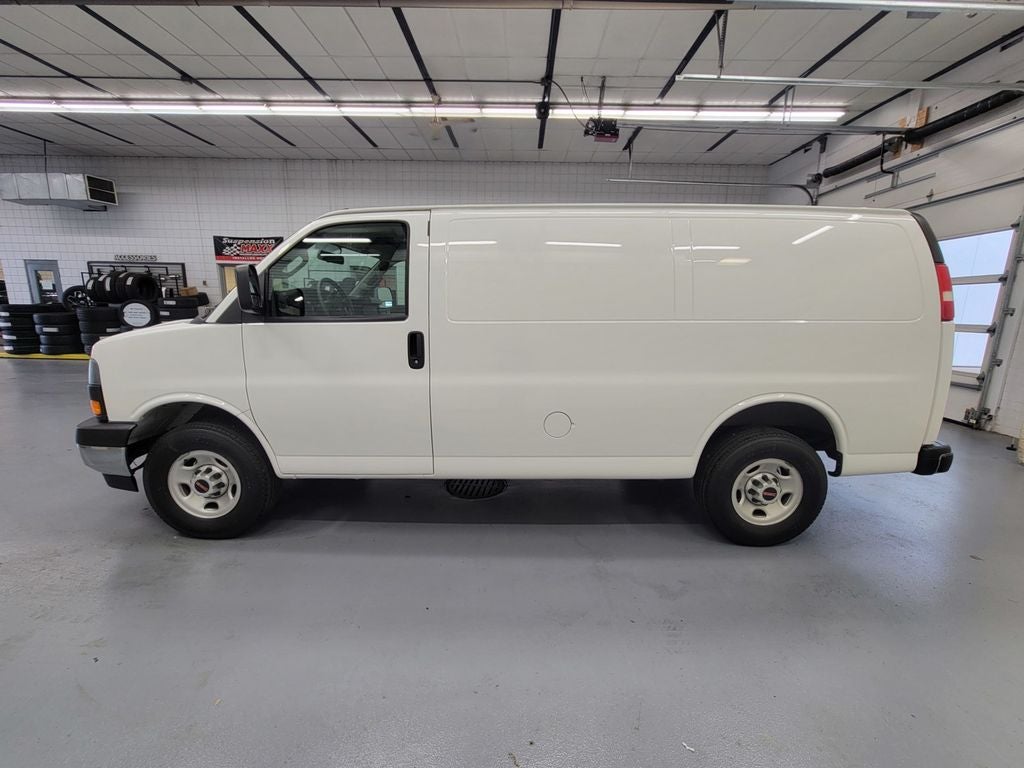 2024 GMC Savana Cargo 2500 Work Van