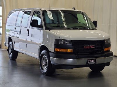 2019 GMC Savana Cargo 2500 Base