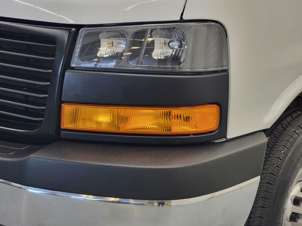2023 GMC Savana Cargo 3500 Work Van