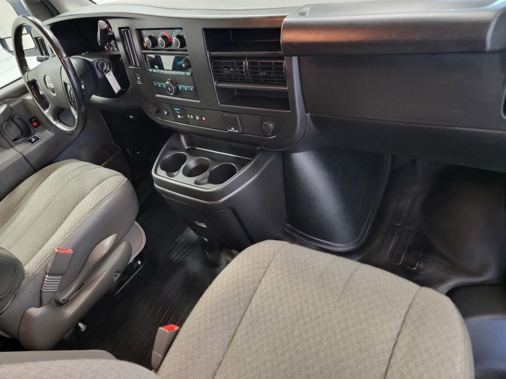 2023 GMC Savana Cargo 3500 Work Van