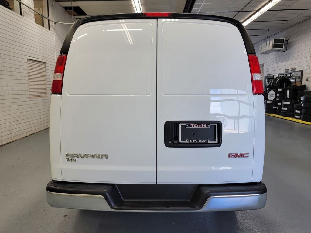 2023 GMC Savana Cargo 3500 Work Van
