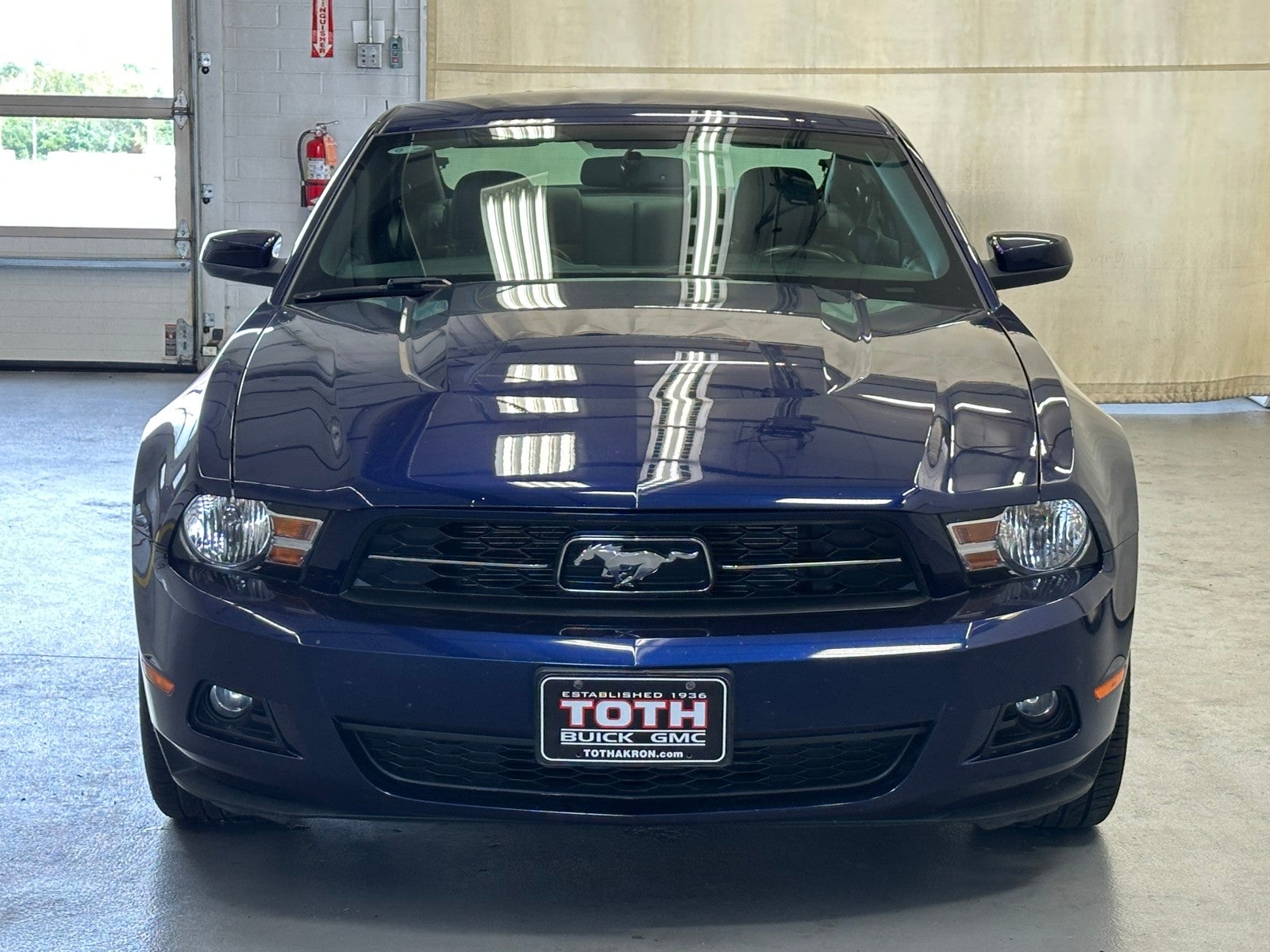 2010 Ford Mustang V6 Premium