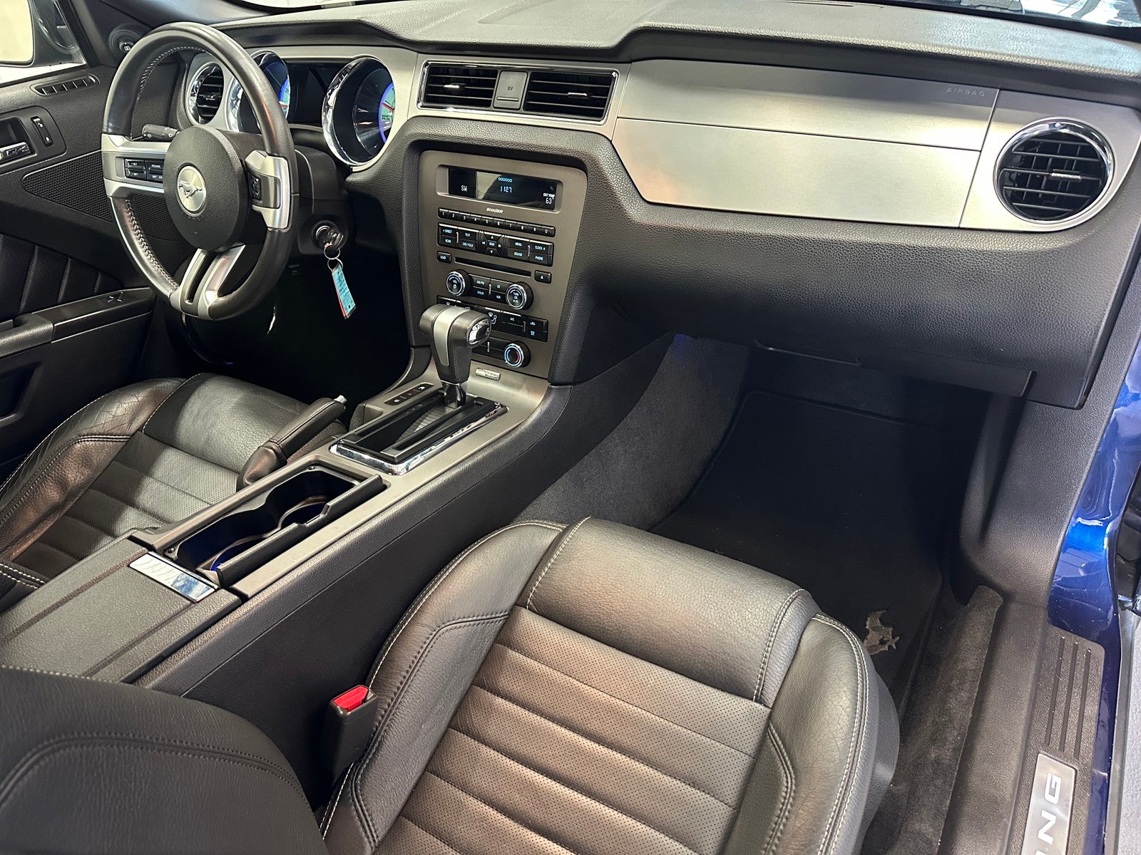 2010 Ford Mustang V6 Premium
