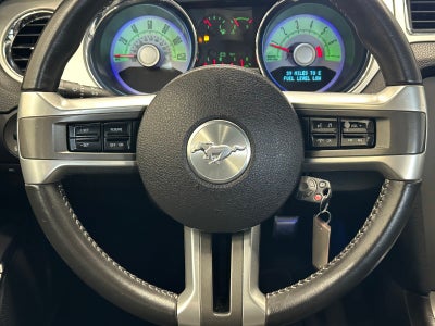 2010 Ford Mustang V6 Premium