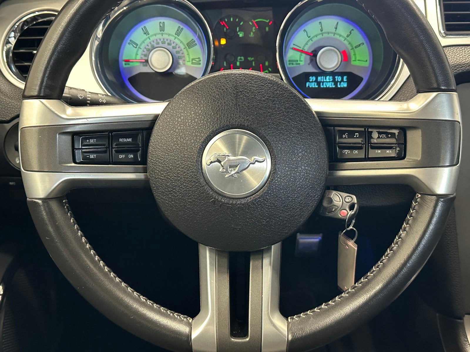 2010 Ford Mustang V6 Premium