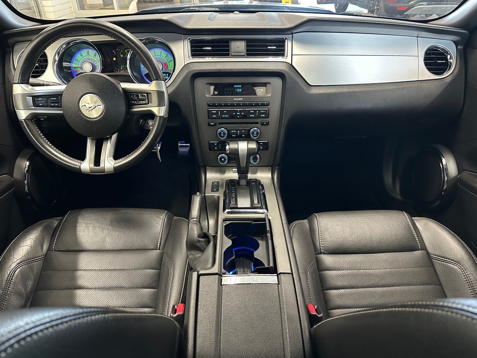 2010 Ford Mustang V6 Premium