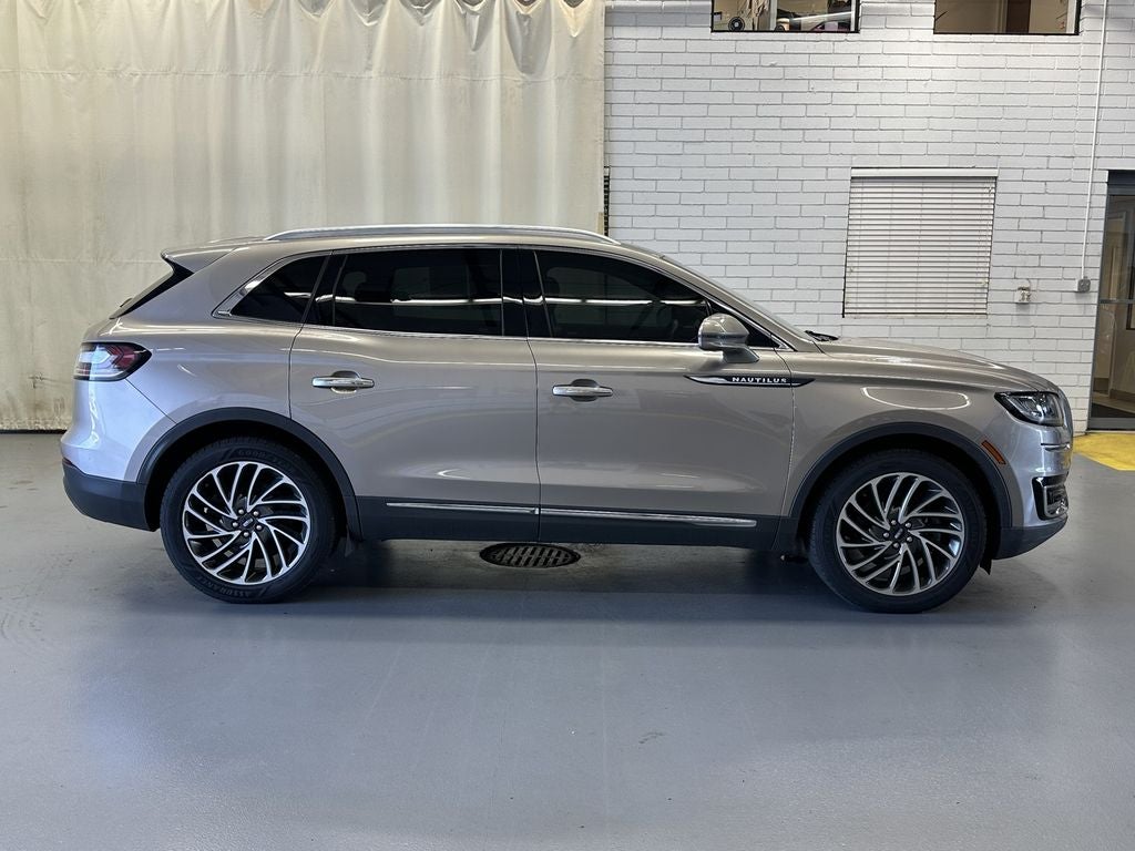 2020 Lincoln Nautilus Reserve
