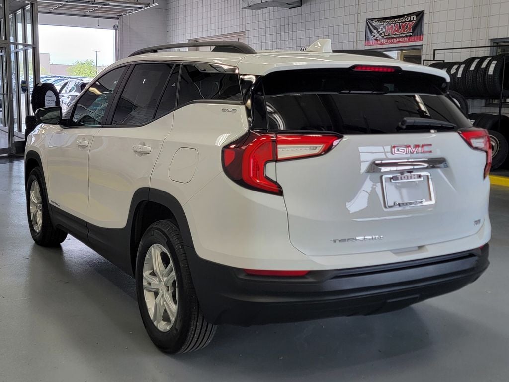 2023 GMC Terrain SLE