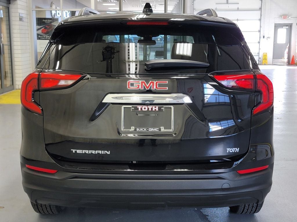 2020 GMC Terrain SLE