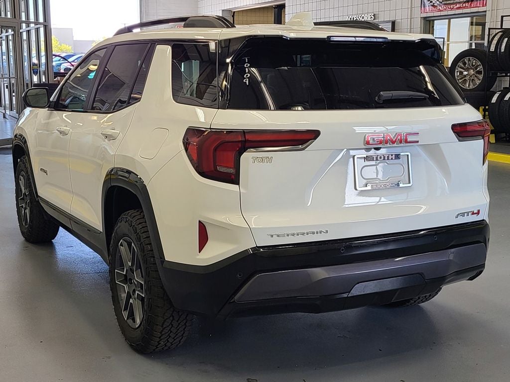 2026 GMC Terrain AT4