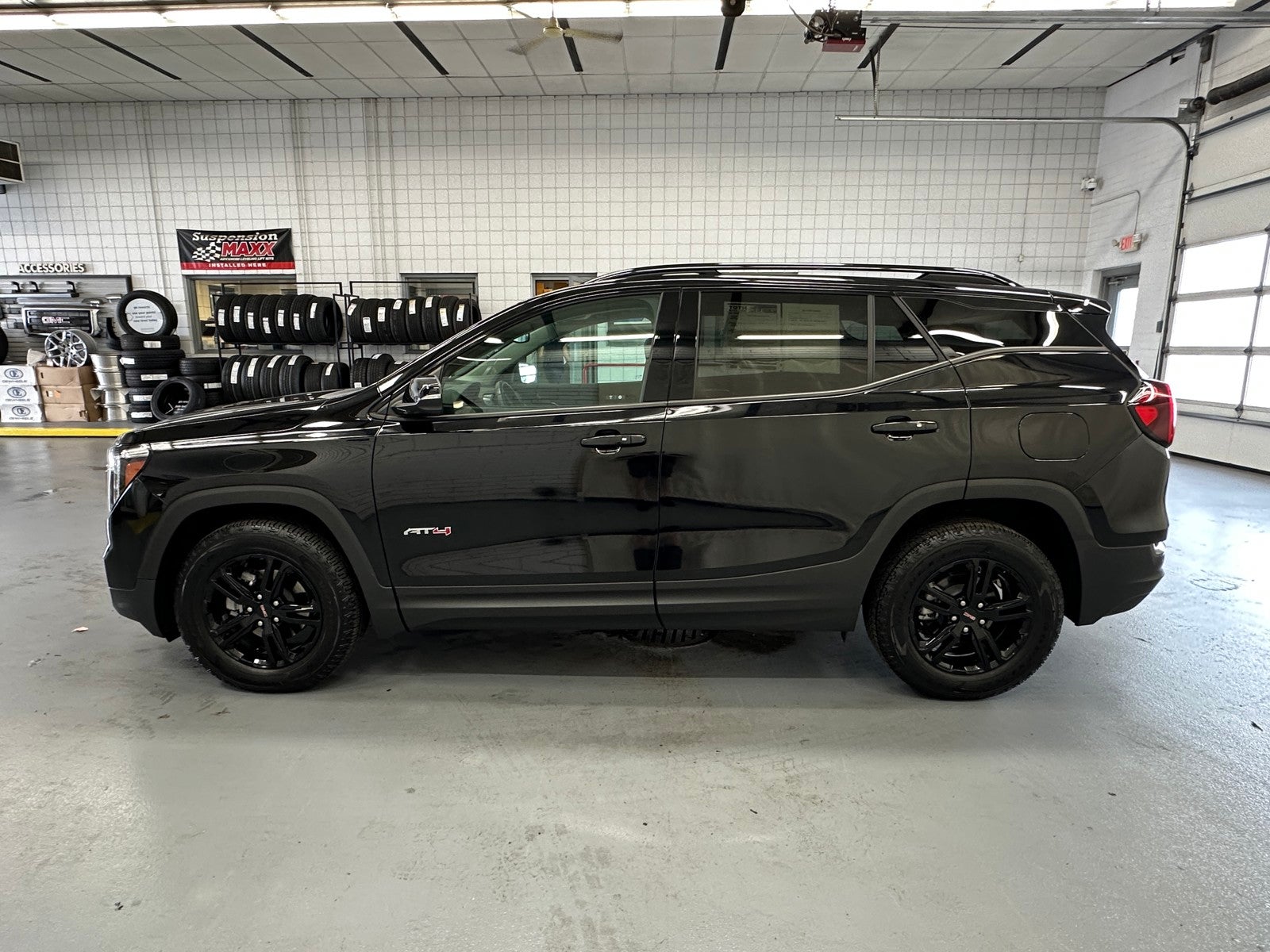 2024 GMC Terrain AT4