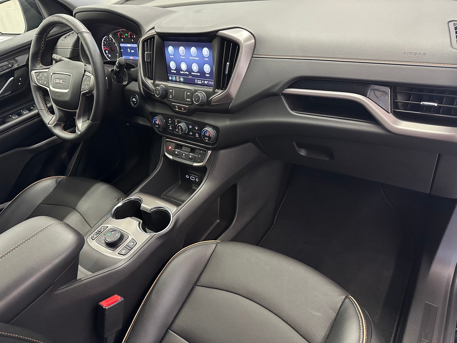 2024 GMC Terrain AT4