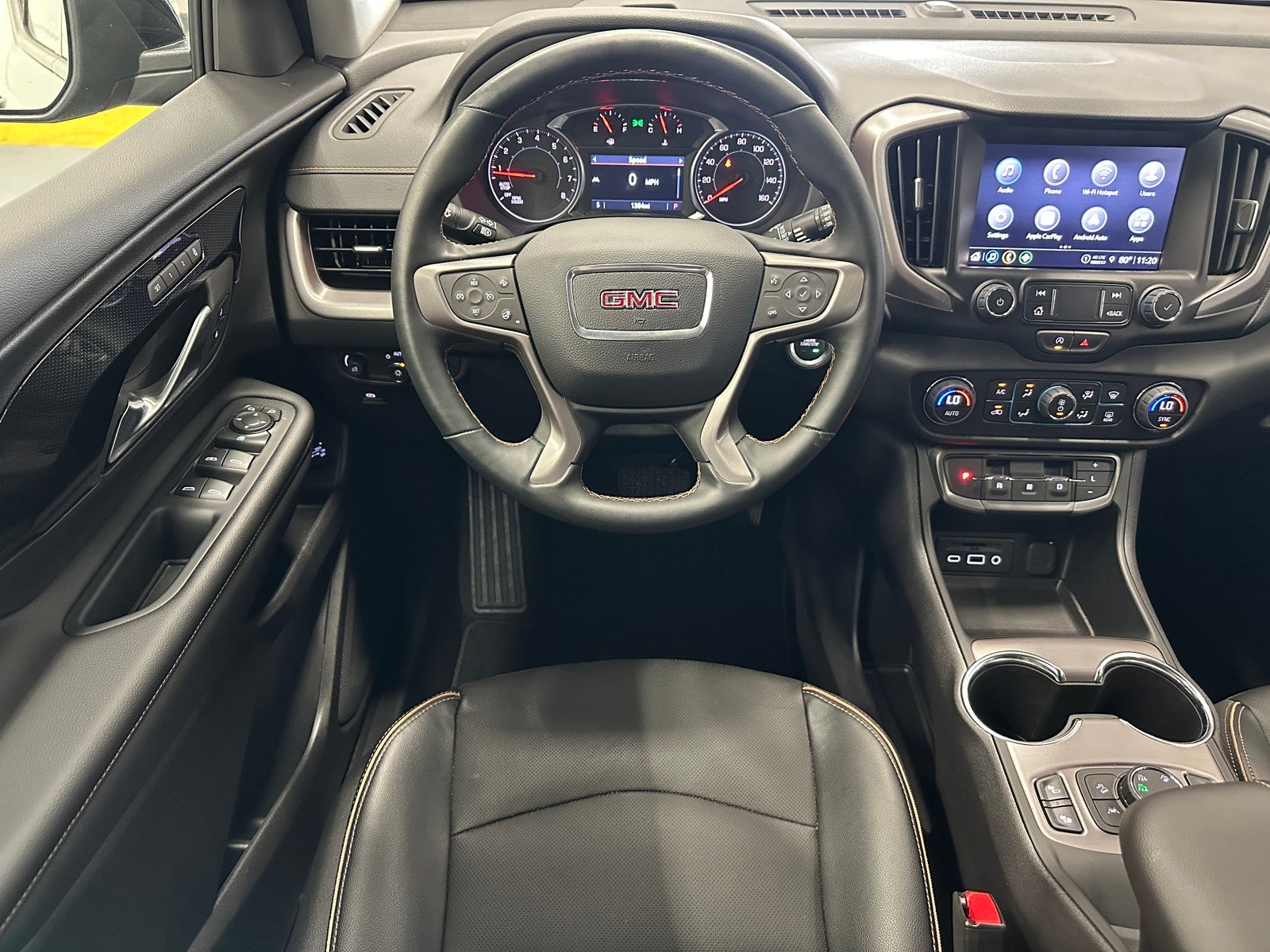 2024 GMC Terrain AT4